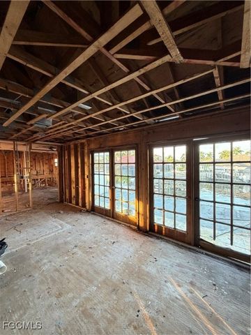 1531 SW 58th LN, Cape Coral, FL 33914