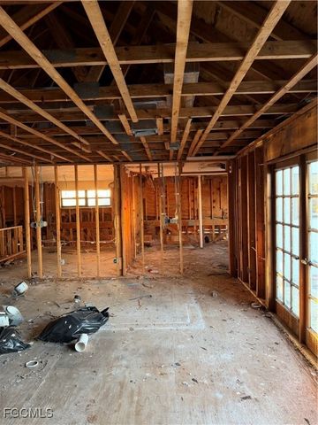 1531 SW 58th LN, Cape Coral, FL 33914