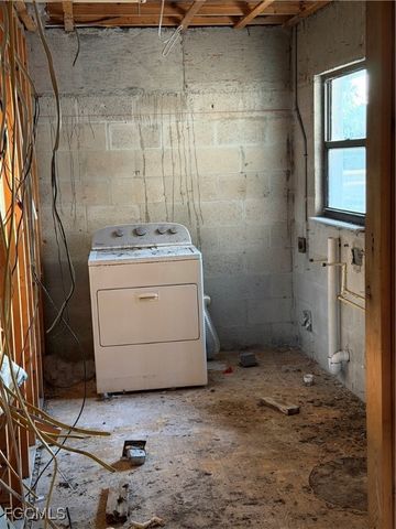 1531 SW 58th LN, Cape Coral, FL 33914