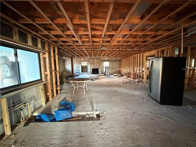 1531 SW 58th LN, Cape Coral, FL 33914