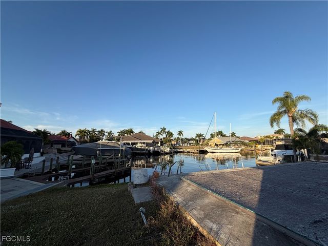 1531 SW 58th LN, Cape Coral, FL 33914