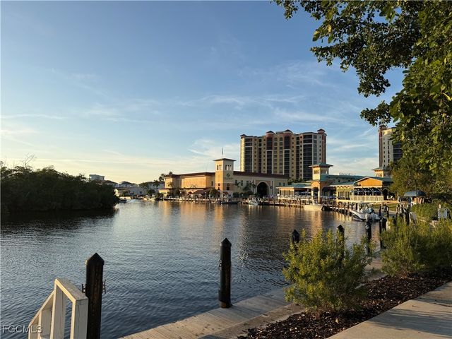 1531 SW 58th LN, Cape Coral, FL 33914