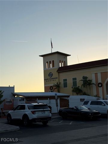 1531 SW 58th LN, Cape Coral, FL 33914