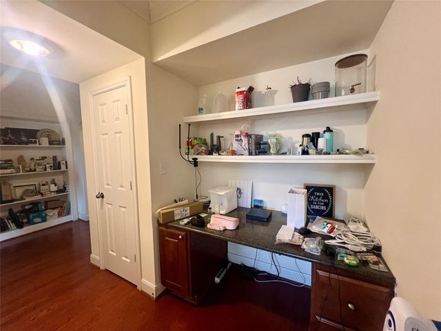 7701 Rialto BLVD 1328, Austin, TX 78735