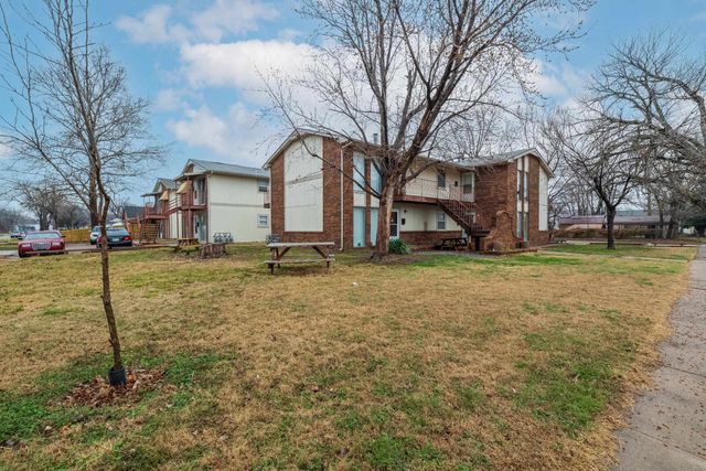 1646 S Fern St, Wichita, KS 67213