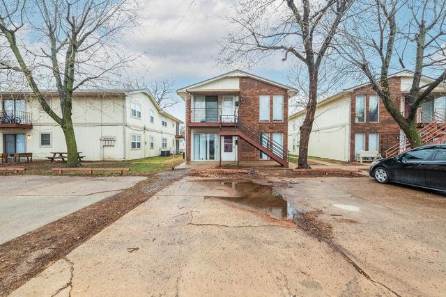 1646 S Fern St, Wichita, KS 67213