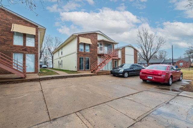 1646 S Fern St, Wichita, KS 67213