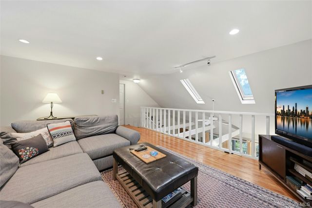 126 Bellecrest Avenue, East Northport, NY 11731