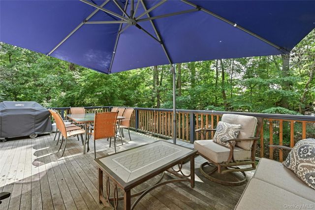 126 Bellecrest Avenue, East Northport, NY 11731
