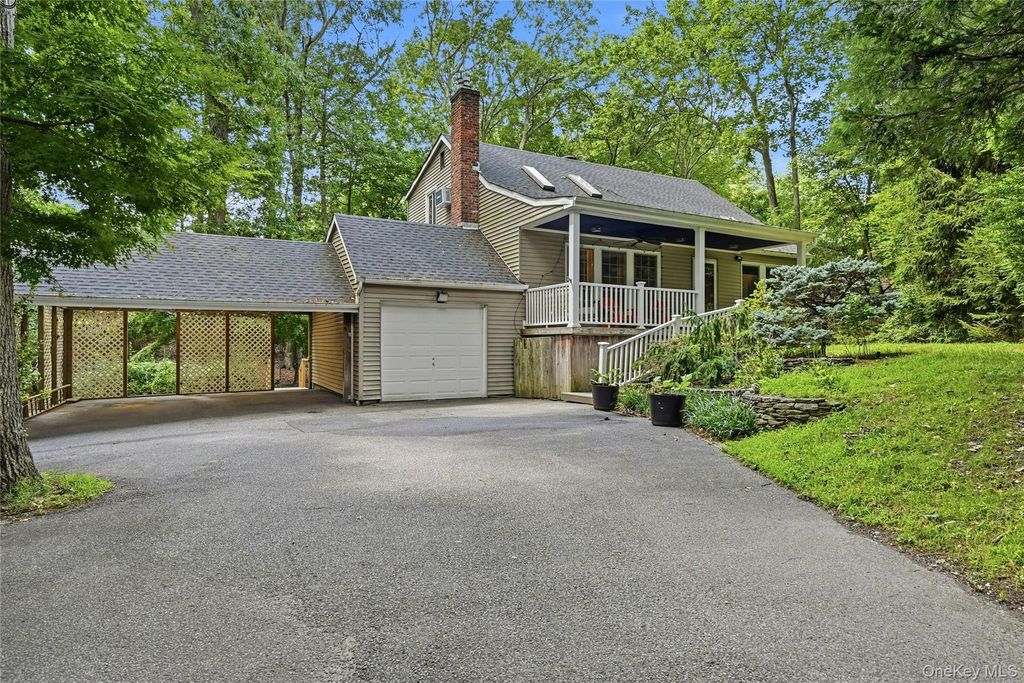 126 Bellecrest Avenue, East Northport, NY 11731