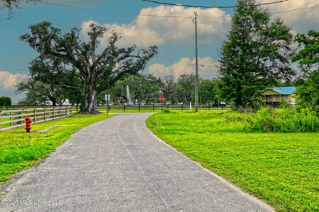 5920 Keel Drive, Pass Christian, MS 39571