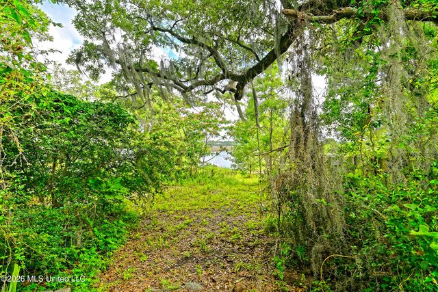 5920 Keel Drive, Pass Christian, MS 39571