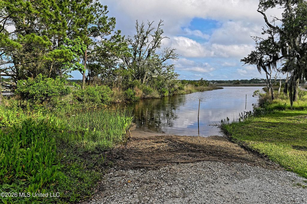 5920 Keel Drive, Pass Christian, MS 39571