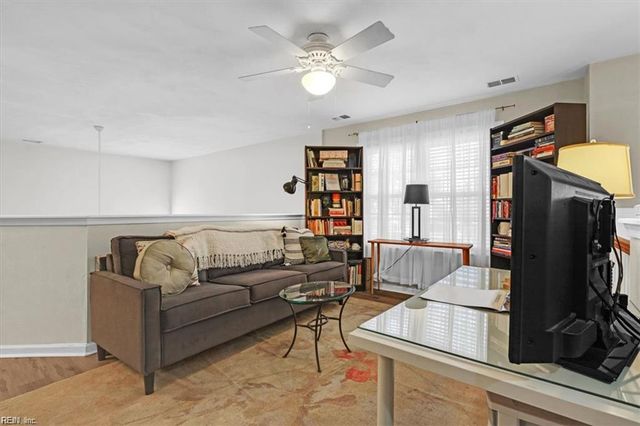 100 Bluff Terrace, Newport News, VA 23602