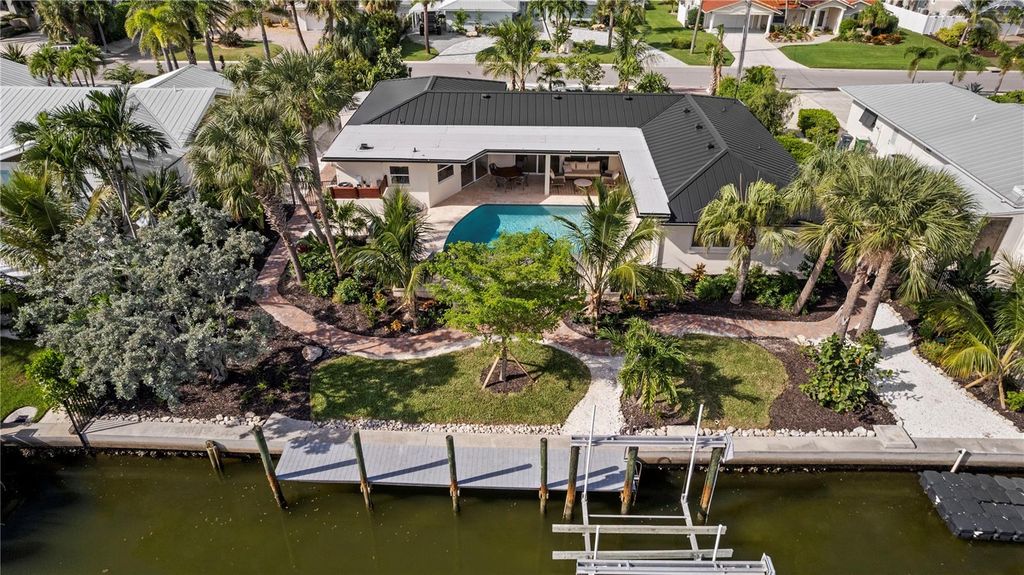 624 DUNDEE LANE, HOLMES BEACH, FL 34217 — photo 3