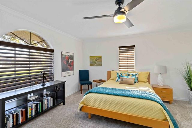 7324 LINKS COURT, Sarasota, FL 34243
