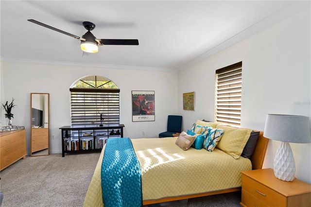 7324 LINKS COURT, Sarasota, FL 34243