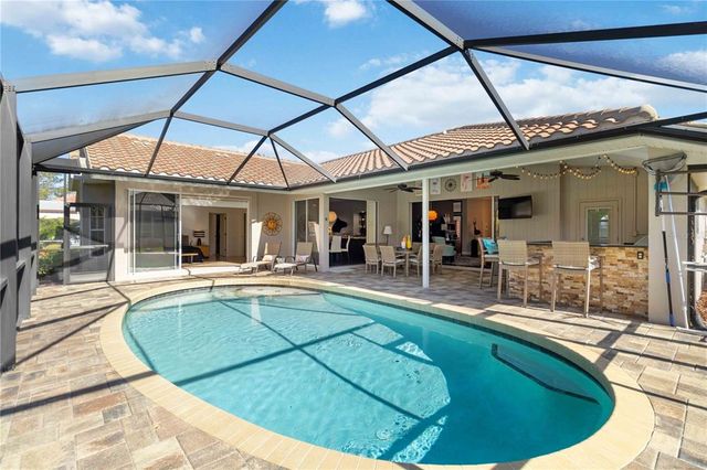 7324 LINKS COURT, Sarasota, FL 34243
