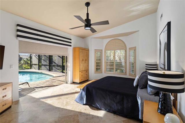 7324 LINKS COURT, Sarasota, FL 34243