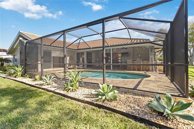 7324 LINKS COURT, Sarasota, FL 34243