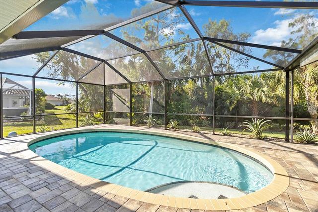 7324 LINKS COURT, Sarasota, FL 34243
