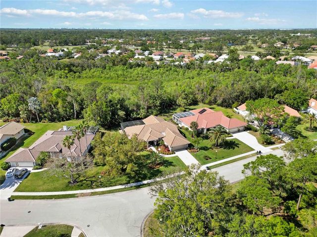 7324 LINKS COURT, Sarasota, FL 34243