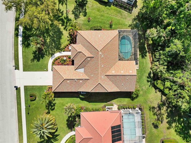 7324 LINKS COURT, Sarasota, FL 34243