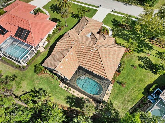 7324 LINKS COURT, Sarasota, FL 34243