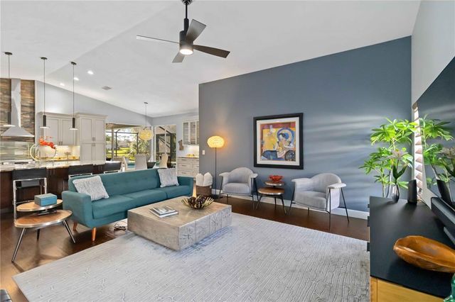 7324 LINKS COURT, Sarasota, FL 34243