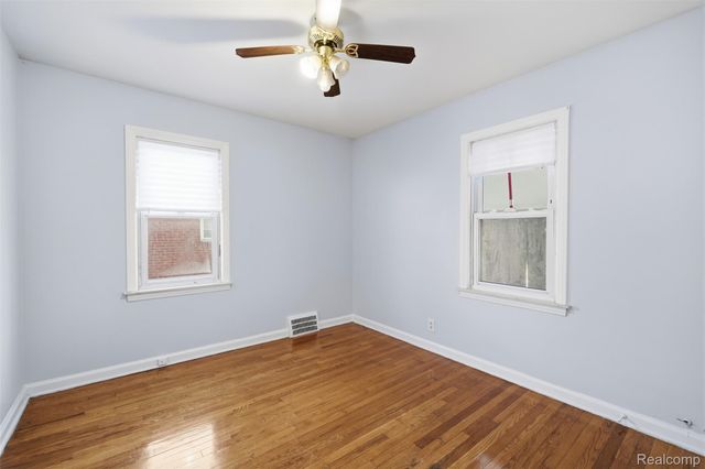 1709 S Deacon Street, Detroit, MI 48217