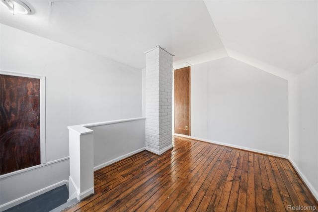 1709 S Deacon Street, Detroit, MI 48217