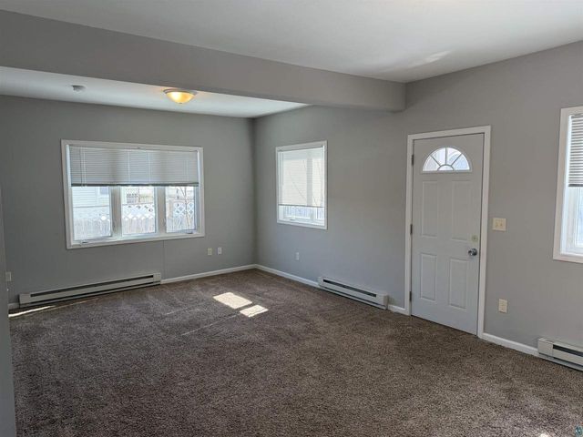 1121 N 12th St, Superior, WI 54880