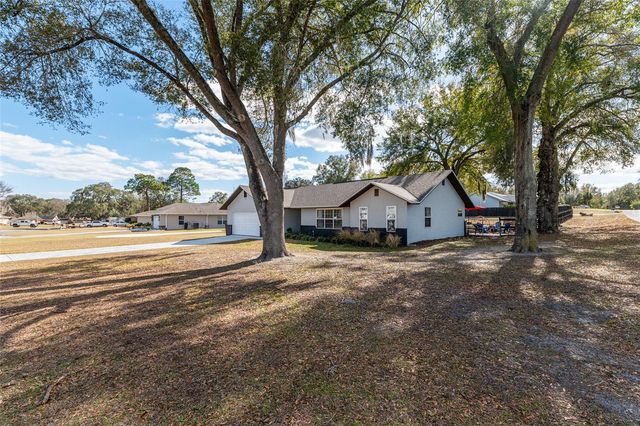 8306 SW 100TH LANE ROAD, Ocala, FL 34481