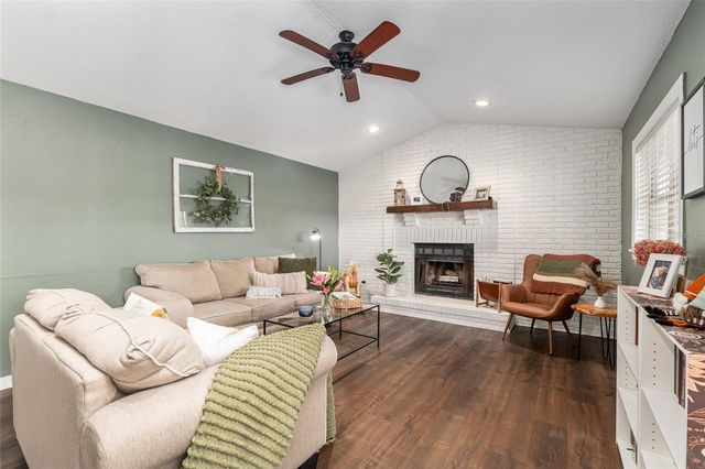 8306 SW 100TH LANE ROAD, Ocala, FL 34481