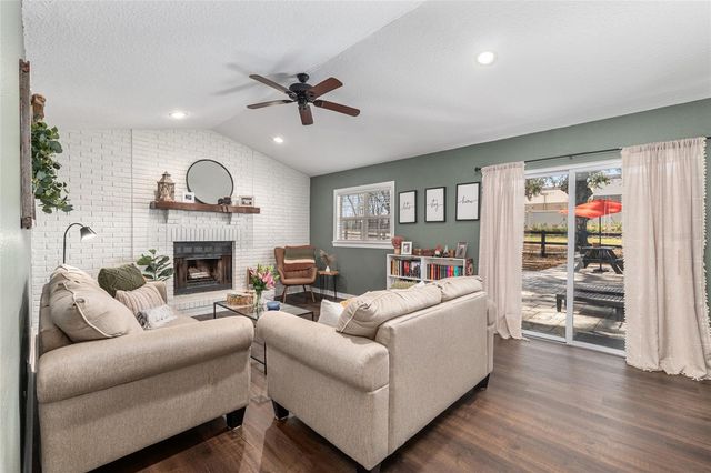 8306 SW 100TH LANE ROAD, Ocala, FL 34481