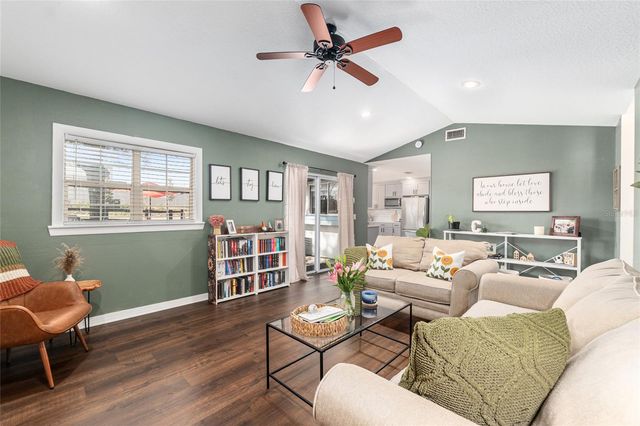 8306 SW 100TH LANE ROAD, Ocala, FL 34481