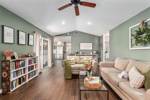 8306 SW 100TH LANE ROAD, Ocala, FL 34481