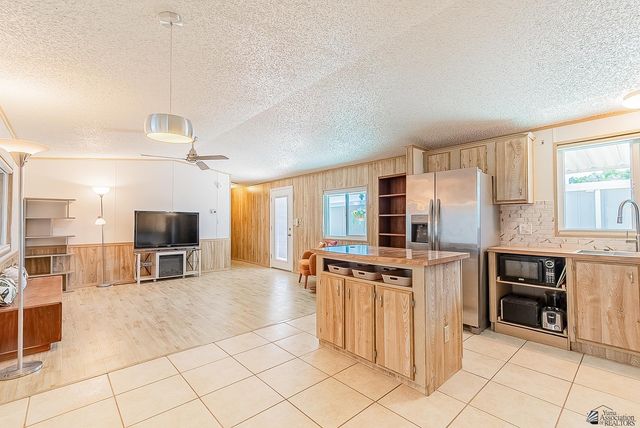 1855 W Camino Otero, Yuma, AZ 85364