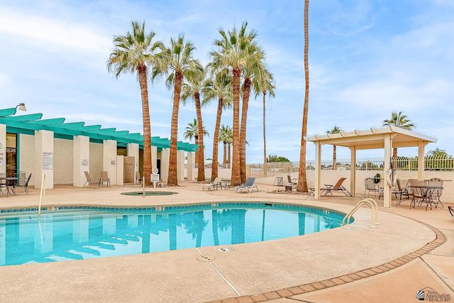 1855 W Camino Otero, Yuma, AZ 85364