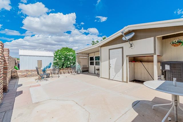 1855 W Camino Otero, Yuma, AZ 85364