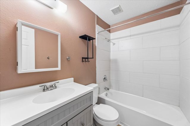 13 Fiddleleaf Court, The Woodlands, TX 77381