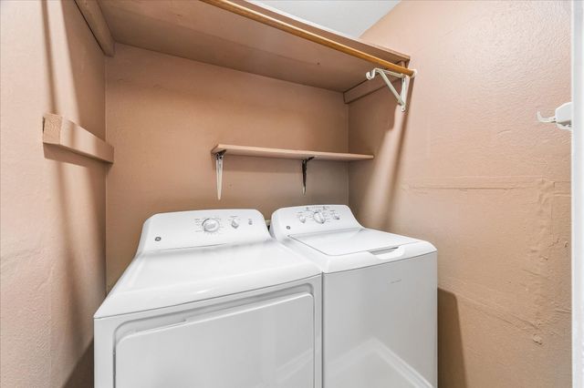 13 Fiddleleaf Court, The Woodlands, TX 77381