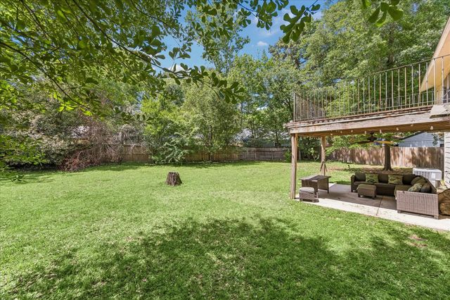 13 Fiddleleaf Court, The Woodlands, TX 77381