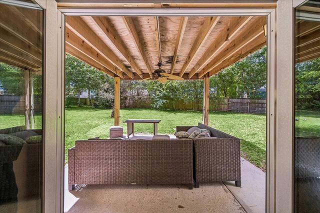 13 Fiddleleaf Court, The Woodlands, TX 77381