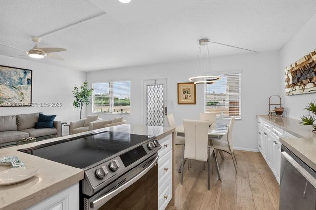 3052 Guildford C 3052 3052, Boca Raton, FL 33434