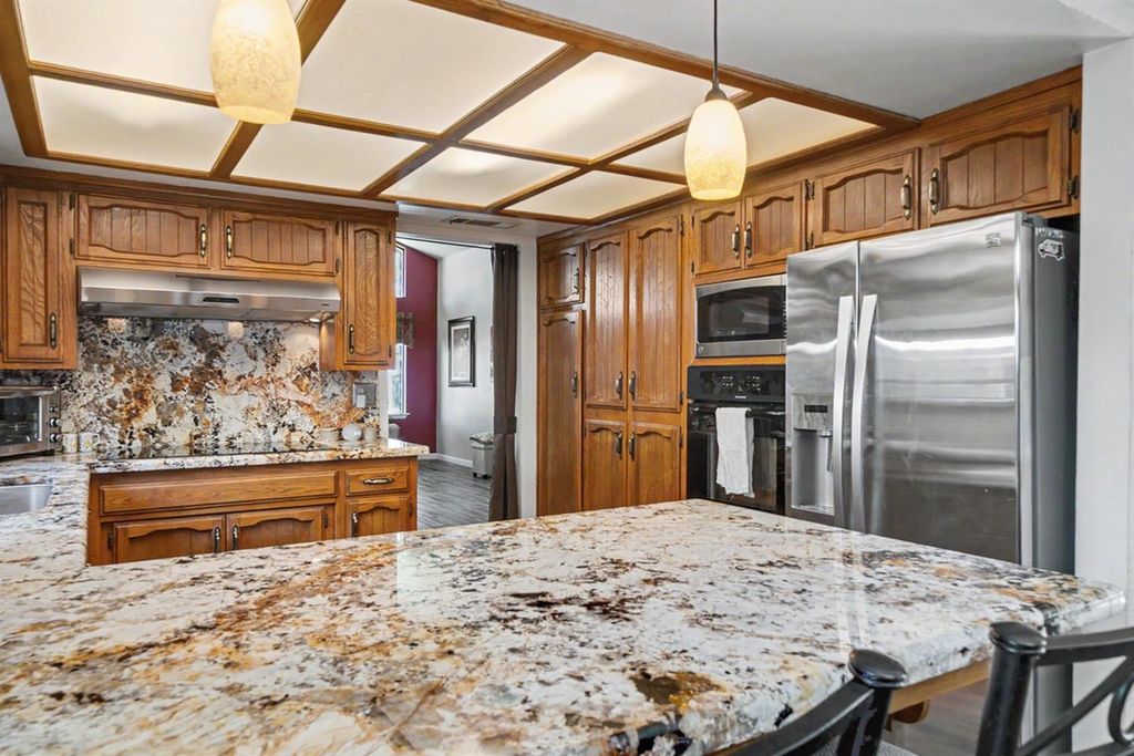 Image 23 of property listing at 2140 Ellery Avenue, Clovis, CA 93611