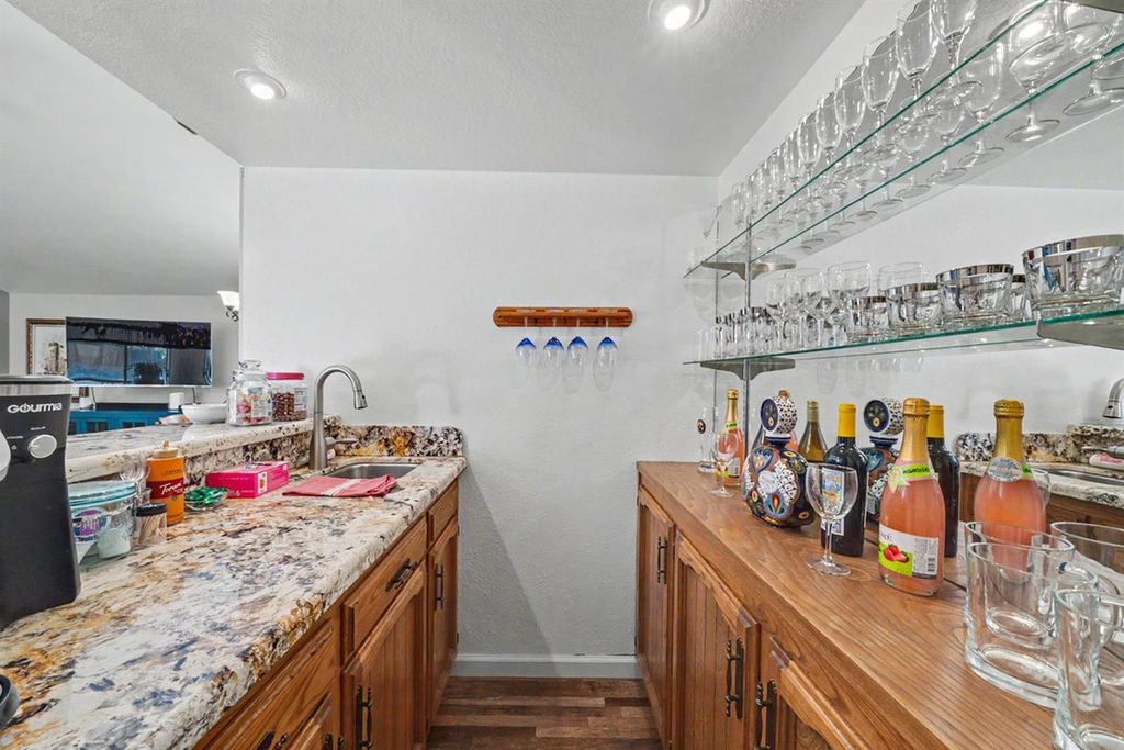 Image 31 of property listing at 2140 Ellery Avenue, Clovis, CA 93611