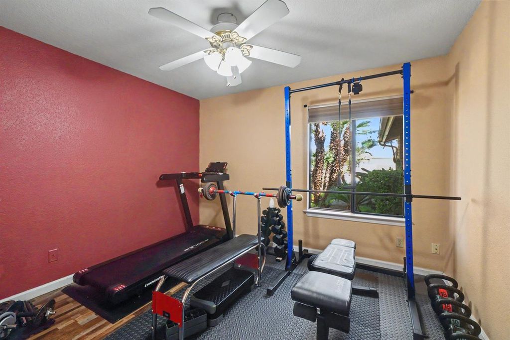 Image 35 of property listing at 2140 Ellery Avenue, Clovis, CA 93611