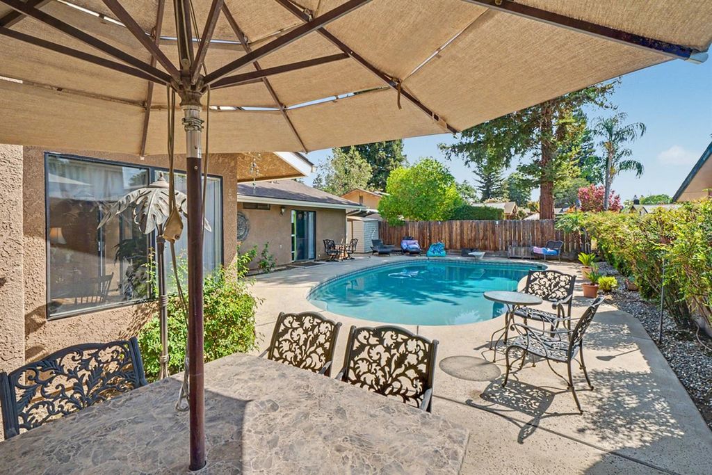 Image 43 of property listing at 2140 Ellery Avenue, Clovis, CA 93611