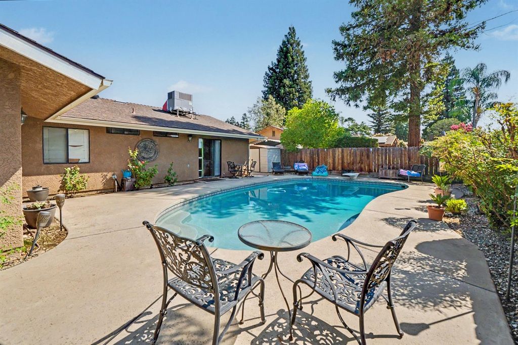 Image 46 of property listing at 2140 Ellery Avenue, Clovis, CA 93611